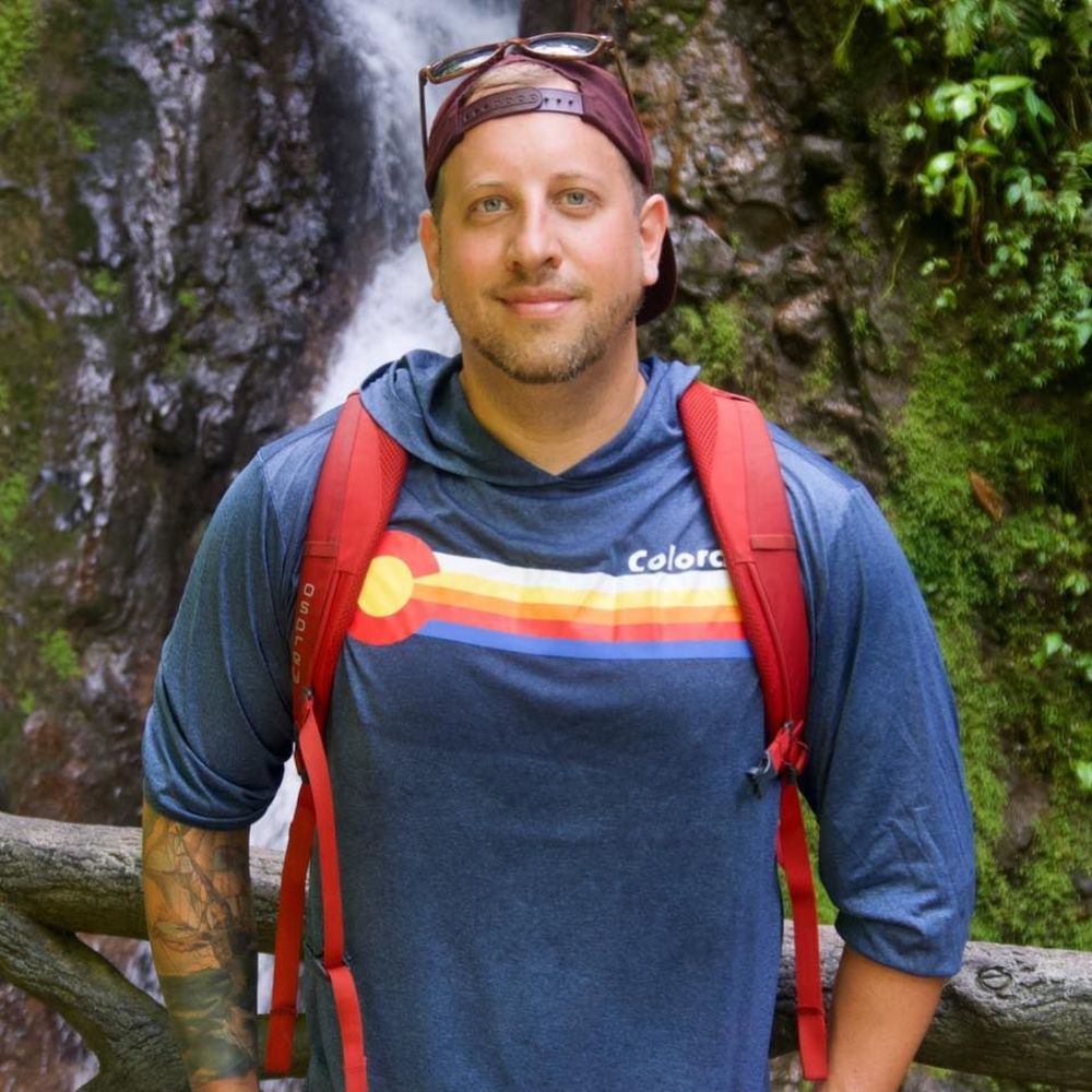 Meet your Posher, Clint